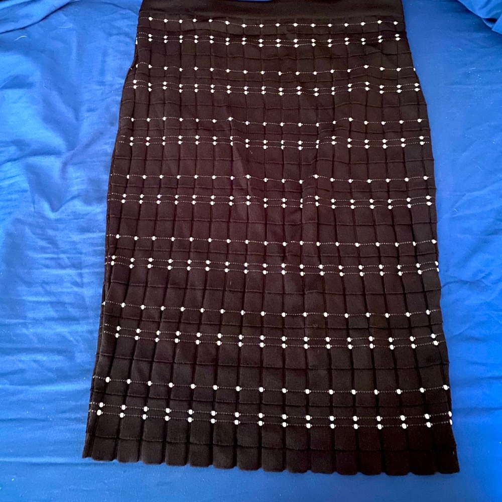 Super Cute Dotted Pencil Skirt